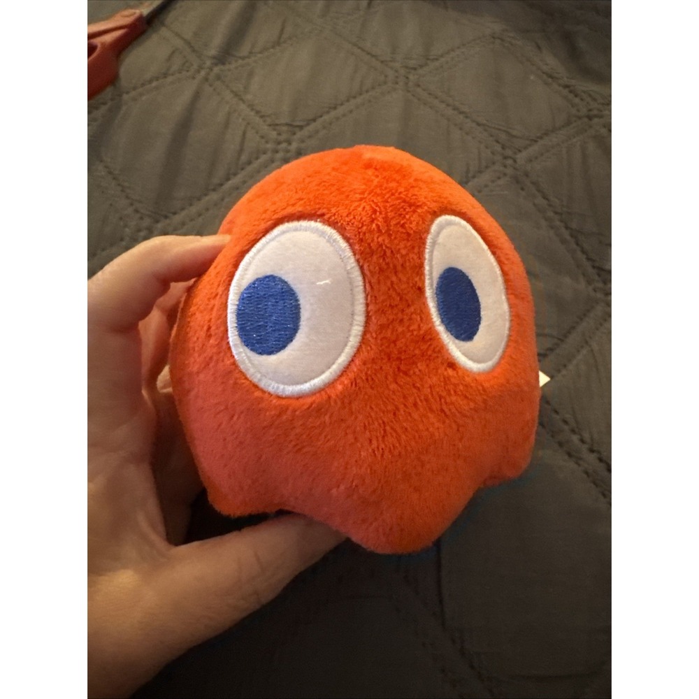 Bandai Namco Ms. Pacman Red Ghost Blinky 4" Plush Toy 2016